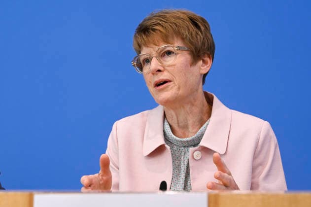 ABB BPK-GUTACHTEN - Prof. Dr. Veronika Grimm Bericht zum Thema Vorstellung des Fruehjahrsgutachten 2026-Sachverstaendigenrat zur Begutachtung der gesamtwirtschaftlichen Entwicklung auf der BPK Bundespressekonferenz in Berlin am 27.05.2026 Berlin Deutschland *** ABB BPK GUTACHTEN Prof Dr Veronika Grimm Report on the presentation of the 2026 Spring Report of the German Council of Economic Experts at the BPK Federal Press Conference in Berlin on 27 05 2026 Berlin Germany