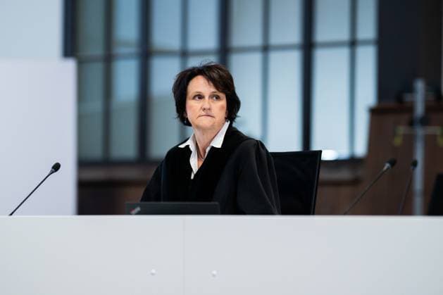 27.05.2026 - Urteilsverkündung beim Prozess gegen Daniela Klette: Der mutmaßlichen RAF-Terroristin wird versuchter Mord und die Beteiligung an bewaffneten Raubüberfällen vorgeworfen, die in einer umgebauten Reithalle vor dem Landgericht Verden (Aller) in Niedersachsen verhandelt wird. Die Staatsanwaltschaft fordert 15 Jahre Haft. Im Bild: Dr. Annette Marquardt (Staatsanwältin). , *** 27 05 2026 Verdict announced at the trial of Daniela Klette The alleged RAF terrorist is accused of attempted murder and involvement in armed robberies, which is being tried in a converted riding arena at the Verden Aller Regional Court in Lower Saxony The public prosecutors office is demanding 15 years in prison In the picture Dr Annette Marquardt P