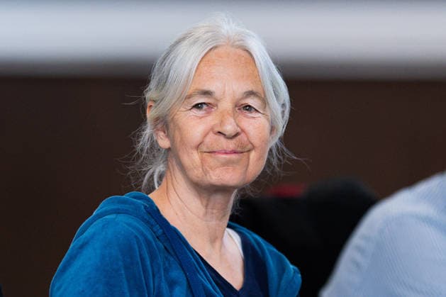 27.05.2026 - Urteilsverkündung beim Prozess gegen Daniela Klette: Der mutmaßlichen RAF-Terroristin wird versuchter Mord und die Beteiligung an bewaffneten Raubüberfällen vorgeworfen, die in einer umgebauten Reithalle vor dem Landgericht Verden (Aller) in Niedersachsen verhandelt wird. Die Staatsanwaltschaft fordert 15 Jahre Haft. , *** 27 05 2026 Verdict announced at the trial of Daniela Klette The alleged RAF terrorist is accused of attempted murder and involvement in armed robberies, which is being tried in a converted riding arena at the Verden Aller Regional Court in Lower Saxony The public prosecutors office is demanding 15 years in prison ,