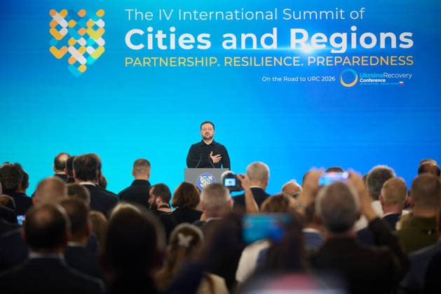 Le Havre Mayor Edouard Philippe meets with President Volodymyr Zelensky in Kiev, Ukraine on May 26, 2026 Ukraine Presidency via Bestimage Edouard Philippe meets with President Volodymyr Zelensky in kyiv, Ukraine on May 26, 2026 Ukraine  Copyright: xUkrainexPresidencyxviaxBestimagexUkrainexPresidencyxviaxBestimagex