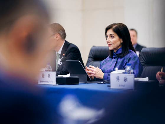 Katherina Reiche (CDU), Bundesministerin fuer Wirtschaft und Energie trifft WANG Wentao, Handelsminister Chinas zu einem Gespraech in Peking, 27.05.2026. Fotografiert im Auftrag des Bundesministerium fuer Wirtschaft und Energie (BMWE) Peking China *** Katherina Reiche CDU , Federal Minister for Economic Affairs and Energy meets WANG Wentao, Minister of Commerce of China for talks in Beijing, 27 05 2026 Photographed on behalf of the Federal Ministry for Economic Affairs and Energy BMWE Beijing China Copyright: xFelixxZahn BMWEx