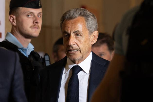 Last day of the Libyan financing appeal trial - Paris French former president Nicolas Sarkozy comes back from a lunch break on the last day of his appeal trial over charges he had sought Libyan financing for his 2007 election, at the Palais de Justice courthouse in Paris on May 27, 2026. Photo by Raphael Lafargue ABACAPRESS.COM Paris France  Copyright: xLafarguexRaphael ABACAx