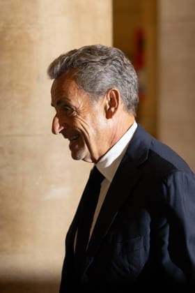 Last day of the Libyan financing appeal trial - Paris French former president Nicolas Sarkozy comes back from a lunch break on the last day of his appeal trial over charges he had sought Libyan financing for his 2007 election, at the Palais de Justice courthouse in Paris on May 27, 2026. Photo by Raphael Lafargue ABACAPRESS.COM Paris France  Copyright: xLafarguexRaphael ABACAx