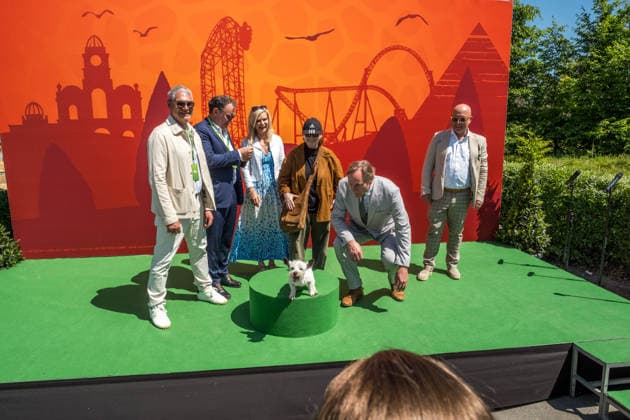 Eröffnung des neuen Themenbereichs Idefix Abenteuerland im Freizeitpark Belantis bei Leipzig. Der familienorientierte Erlebnisbereich rund um die bekannten Asterix-Figuren ist Teil der geplanten Weiterentwicklung des Parks zum zukünftigen Asterix-Park Deutschland. Eröffnung Idefix Abenteuerland *** Opening of the new Idefix Adventureland themed area at the Belantis theme park near Leipzig The family-oriented adventure area based around the well-known Asterix characters is part of the planned further development of the park into the future Asterix Park Germany Opening of Idefix Adventureland