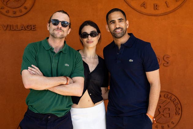 Geoffrey Le Goff,Camélia Jordana et Ouissem Belgacem au village lors des Internationaux de France de Tennis de Roland Garros 2026 Paris, le 27 mai 2026 Jacovides Moreau Bestimage Celebrities in the village during the French Open Tennis Championships at Roland Garros 2026 Paris, on May 27th, 2026 Paris France  Copyright: xJACOVIDES-MOREAUx xBESTIMAGExJACOVIDES-MOREAUx xBESTIMAGEx