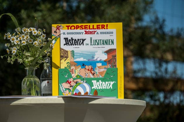 Eröffnung des neuen Themenbereichs Idefix Abenteuerland im Freizeitpark Belantis bei Leipzig. Der familienorientierte Erlebnisbereich rund um die bekannten Asterix-Figuren ist Teil der geplanten Weiterentwicklung des Parks zum zukünftigen Asterix-Park Deutschland. Eröffnung Idefix Abenteuerland *** Opening of the new Idefix Adventureland themed area at the Belantis theme park near Leipzig The family-oriented adventure area based around the well-known Asterix characters is part of the planned further development of the park into the future Asterix Park Germany Opening of Idefix Adventureland