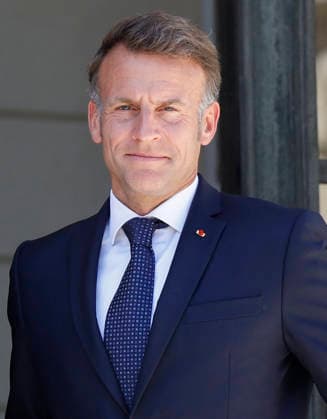 President Macron Welcomes Montenegro Pm Milojko Spajic - Paris French President Emmanuel Macron welcomes Montenegro s Prime minister Milojko Spajic at Elysee Palace, on May 27, 2026 in Paris, France. Photo by Jean-Bernard Vernier ABAVAPRESS.COM Paris France  Copyright: xVernierxJean-Bernard JBVxNews ABACAx