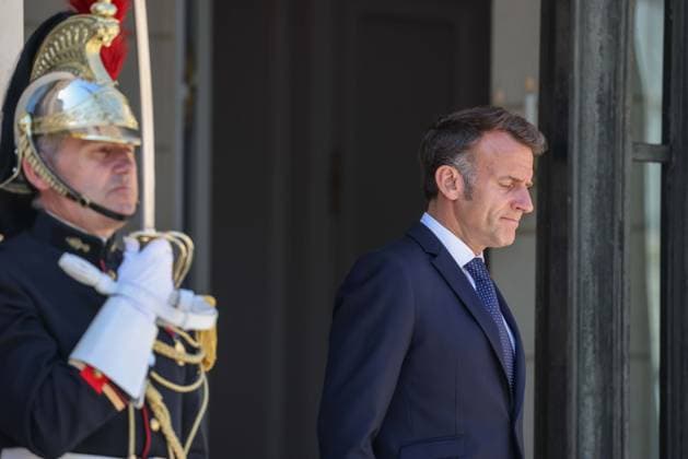 Paris, France le 27 mai 2026 - Le President de la Republique Emmanuel Macron recoit M. Milojko Spajic, Premier ministre du Montenegro au Palais de l Elysee - The President of the Republic Emmanuel Macron receives Mr. Milojko Spajic, Prime Minister of Montenegro at the Elysee Palace  Copyright: xSebastienxTOUBONx