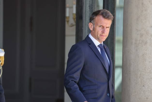 Paris, France le 27 mai 2026 - Le President de la Republique Emmanuel Macron recoit M. Milojko Spajic, Premier ministre du Montenegro au Palais de l Elysee - The President of the Republic Emmanuel Macron receives Mr. Milojko Spajic, Prime Minister of Montenegro at the Elysee Palace  Copyright: xSebastienxTOUBONx