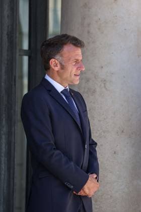Paris, France le 27 mai 2026 - Le President de la Republique Emmanuel Macron recoit M. Milojko Spajic, Premier ministre du Montenegro au Palais de l Elysee - The President of the Republic Emmanuel Macron receives Mr. Milojko Spajic, Prime Minister of Montenegro at the Elysee Palace  Copyright: xSebastienxTOUBONx
