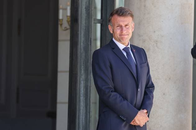 Paris, France le 27 mai 2026 - Le President de la Republique Emmanuel Macron recoit M. Milojko Spajic, Premier ministre du Montenegro au Palais de l Elysee - The President of the Republic Emmanuel Macron receives Mr. Milojko Spajic, Prime Minister of Montenegro at the Elysee Palace  Copyright: xSebastienxTOUBONx