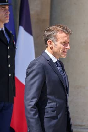 Paris, France le 27 mai 2026 - Le President de la Republique Emmanuel Macron recoit M. Milojko Spajic, Premier ministre du Montenegro au Palais de l Elysee - The President of the Republic Emmanuel Macron receives Mr. Milojko Spajic, Prime Minister of Montenegro at the Elysee Palace  Copyright: xSebastienxTOUBONx