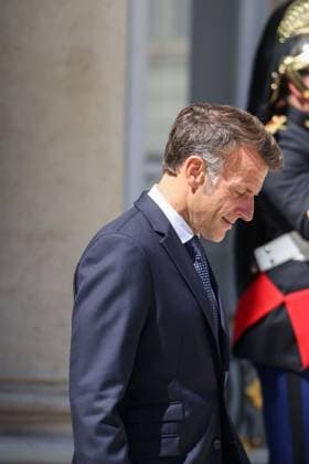 Paris, France le 27 mai 2026 - Le President de la Republique Emmanuel Macron recoit M. Milojko Spajic, Premier ministre du Montenegro au Palais de l Elysee - The President of the Republic Emmanuel Macron receives Mr. Milojko Spajic, Prime Minister of Montenegro at the Elysee Palace  Copyright: xSebastienxTOUBONx