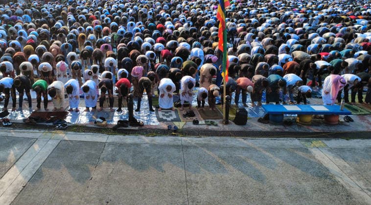 Philippines: Thousands Gather in Quezon City for Eid’l Adha Celebration Thousands of Muslim devotees gather at the Quezon Memorial Circle in Quezon City, to celebrate Eid’l Adha, or the Feast of Sacrifice, one of Islam’s holiest observances marked by prayers, reflection, and communal gatherings. - Philippines Copyright: EddxCastro