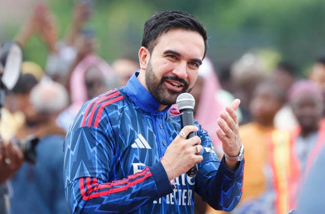 New York City Mayor Zohran Kwame Mamdani speaks to worshipers after he participates in Eid al-Adha prayers at Macombs Dam Park on Wednesday, May 27 2026 in New York City. Eid al-Adha, also known as the Festival of Sacrifice, is the second major Islamic festival of the year.  NYP20260527119 JOHNxANGELILLO