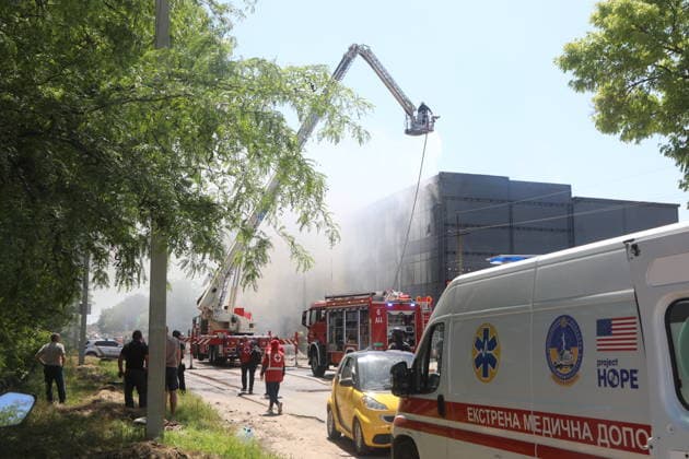 Russian attack injures 11 in Odesa ODESA, UKRAINE - MAY 27: Emergency services operate in the area where a Russian Shahed drone strike hit, injuring 11 people including two children in Odesa, Ukraine on May 27, 2026. Two stores and a post office were damaged in the attack. Nina Lyashonok Anadolu Odesa Ukraine. Editorial use only. Please get in touch for any other usage.  Copyright: x2026xAnadoluxNinaxLyashonokx