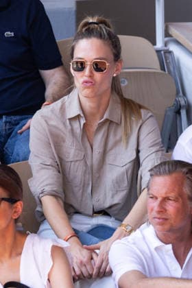 Bar Refaeli in the stands during the French Open Tennis Championships at Roland Garros 2026 Paris, on May 27th, 2026 Jacovides Moreau Bestimage Celebrities in the stands during the French Open Tennis Championships at Roland Garros 2026 Paris, on May 27th, 2026 Paris France  Copyright: xJACOVIDES-MOREAUx xBESTIMAGExJACOVIDES-MOREAUx xBESTIMAGEx