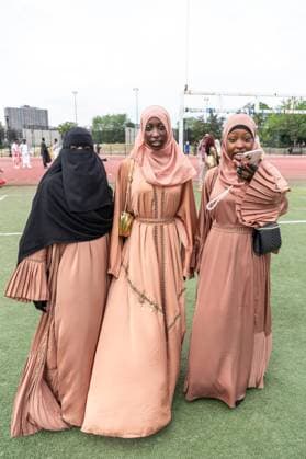 May 27, 2026, New York, New York, USA: People seen after pray and Mayor Zohran Mamdani delivered remarks during Eid Al-Adha holiday prayers at The Yancy Track & Field in New York, NY on May 27, 2026. Hundreds of men, women and children attended wearing clean, colorful and expensive traditional clothes. Eid al-Adha translates from Arabic to Festival of Sacrifice is one of the most important holidays in the Islamic calendar. It honors the Prophet Ibrahim s (Abraham s in Judaism) absolute obedience to God, commemorating his willingness to sacrifice his son as an act of submission before God provided a ram to sacrifice instead. New York USA - ZUMAr339 20260527_znp_r339_020 Copyright: xLevxRadinx