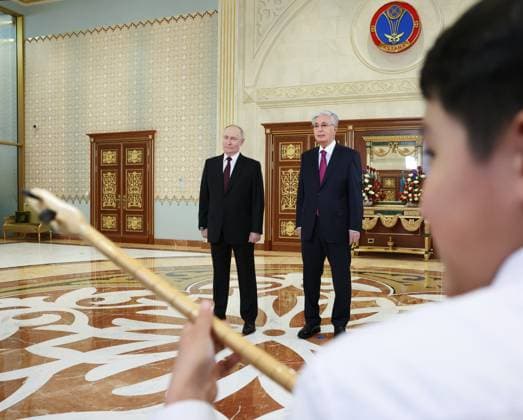 Kazakhstan Russia 9174661 27.05.2026 Russian President Vladimir Putin and Kazakh President Kassym-Jomart Tokayev attend a welcome ceremony upon Putin s arrival at Nursultan Nazarbayev International Airport in Astana, Kazakhstan. Alexander Kazakov Sputnik Astana Kazakhstan  Copyright: xAlexanderxKazakovx