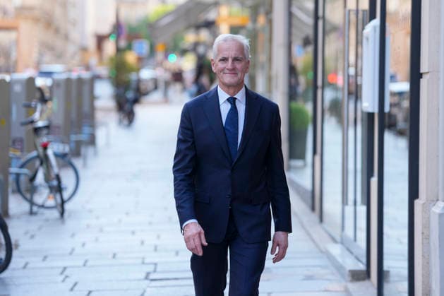 Store moter Frankrikes president Emmanuel Macron i Paris. Paris, Frankrike 20260527. Statsminister Jonas Gahr Store i Paris onsdag. Foto: Ole Berg-Rusten NTB Paris Frankrike IS0C5SpG1nc EDITORIAL USE ONLY Ref:_POLIS0C5SpG1nc.jpg *** Big fashions French President Emmanuel Macron in Paris Paris, France 20260527 Prime Minister Jonas Gahr Store in Paris on Wednesday Photo Ole Berg Rusten NTB Paris France IS0C5SpG1nc EDITORIAL USE ONLY Ref POLIS0C5SpG1nc jpg  Copyright: xOlexBerg-Rustenx xNTBx