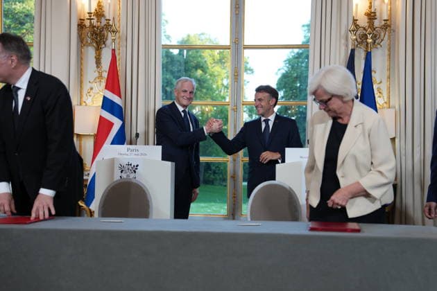 Store moter Frankrikes president Emmanuel Macron i Paris. Paris, Frankrike 20260527. Statsminister Jonas Gahr Store moter Frankrikes president Emmanuel Macron i Paris. Foto: Ole Berg-Rusten NTB Paris Frankrike ZX4uRmDk-QY EDITORIAL USE ONLY Ref:_POLZX4uRmDk-QY.jpg *** French President Emmanuel Macron in Paris Paris, France 20260527 Prime Minister Jonas Gahr Store fashions French President Emmanuel Macron in Paris Photo Ole Berg Rusten NTB Paris France ZX4uRmDk QY EDITORIAL USE ONLY Ref POLZX4uRmDk QY jpg  Copyright: xOlexBerg-Rustenx xNTBx