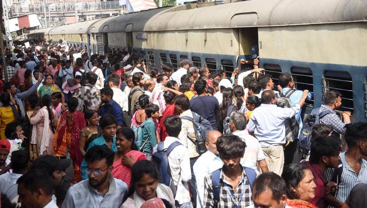 PATNA, INDIA - MAY 27: Passengers crowd to board a train for reach their native places on the eve of Bakrid festival at Patna Junction, on May 27, 2026 in Patna, India. Eid al-Adha will be celebrated across most parts of India on May 28, 2026, after the Dhul-Hijjah crescent moon was not sighted earlier this week. Several governments and institutions revised their holiday schedules. While Saudi Arabia, the United Arab Emirates, and some other countries are marking the occasion today, May 27. (Photo by Santosh Kumar Hindustan Times ) Eid al-Adha 2026