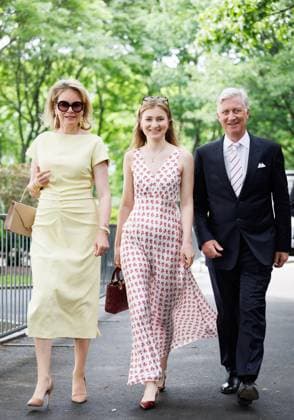 Queen Mathilde of Belgium, Crown Princess Elisabeth and King Philippe - Filip of Belgium pictured ahead of the address to graduates by British journalist Z. Minton Beddoes to the Class of 2026, part of graduation days in Harvard Kennedy School, Harvard University, in Cambridge, USA, Wednesday 27 May 2026.  BENOITxDOPPAGNE 175208087