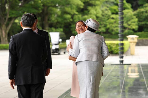 May 27, 2026, Tokyo, Japan: Japan s Emperor Naruhito and Empress Masako welcome Philippine President Ferdinand Marcos Jr. and his wife Liza Araneta Marcos upon their arrival for a welcome ceremony at the Imperial Palace in Tokyo, Japan, May 27, 2026. Tokyo Japan - ZUMAz114 20260527_zih_z114_013 Copyright: xPOOLx