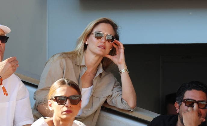 Israeli super model Bar Refaeli attends Novak Djokovic VS Valentin Royer Celebrities attend Roland Garros French open day 3 Israeli super model Bar Refaeli attends Novak Djokovic VS Valentin Royer Paris ,May 27 TH 2026  Copyright: xDavidxKerx