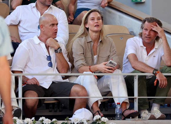 Israeli super model Bar Refaeli attends Novak Djokovic VS Valentin Royer Celebrities attend Roland Garros French open day 3 Israeli super model Bar Refaeli attends Novak Djokovic VS Valentin Royer Paris ,May 27 TH 2026  Copyright: xDavidxKerx