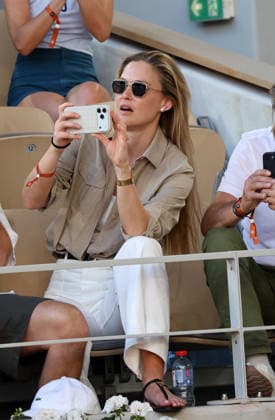 Israeli super model Bar Refaeli attends Novak Djokovic VS Valentin Royer Celebrities attend Roland Garros French open day 3 Israeli super model Bar Refaeli attends Novak Djokovic VS Valentin Royer Paris ,May 27 TH 2026  Copyright: xDavidxKerx