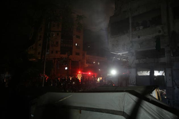 Israeli airstrike in Gaza kills 7 Palestinians GAZA CITY, GAZA, PALESTINE - MAY 27: Palestinian search and rescue teams, firefighters and medical crews are dispatched to the area following the Israeli attack on Omar Mukhtar Street which killed 7 Palestinians and injured 18 in Gaza City, Gaza, Palestine on May 27, 2026. Anas Zeyad Fteha Anadolu Gaza City Gaza. Editorial use only. Please get in touch for any other usage.  Copyright: x2026xAnadoluxAnasxZeyadxFtehax