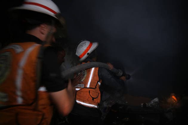 Israeli airstrike in Gaza kills 7 Palestinians GAZA CITY, GAZA, PALESTINE - MAY 27: Palestinian search and rescue teams, firefighters and medical crews are dispatched to the area following the Israeli attack on Omar Mukhtar Street which killed 7 Palestinians and injured 18 in Gaza City, Gaza, Palestine on May 27, 2026. Anas Zeyad Fteha Anadolu Gaza City Gaza. Editorial use only. Please get in touch for any other usage.  Copyright: x2026xAnadoluxAnasxZeyadxFtehax