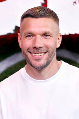 Fußballspieler Lukas Podolski bei der Premiere der Netflix-Doku Poldi im RheinEnergieStadion. Köln, 27.05.2026 NRW Deutschland *** Soccer player Lukas Podolski at the premiere of the Netflix documentary Poldi in the RheinEnergieStadion Cologne, 27 05 2026 NRW Germany Copyright: xChristophxHardtx