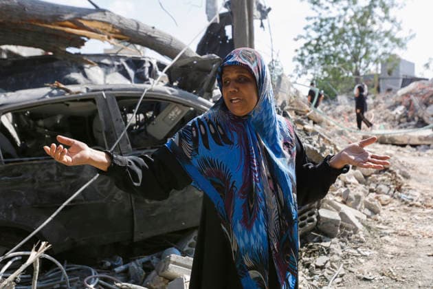 May 27, 2026, Tyre Destrict, Tyre District, lebanon: Scenes from the town of Maarakeh in southern Lebanon following an Israeli airstrike that targeted a residential house. According to the Lebanese Ministry of Health, the strike killed six people and injured six others, including a child. The U.S.-brokered ceasefire between Israel and Lebanon is currently faltering amid escalating violence, both Israel and Hezbollah continue to trade attacks. Tyre Destrict lebanon - ZUMAb339 20260527_znp_b339_019 Copyright: xAbdulxKaderxAlxBayx