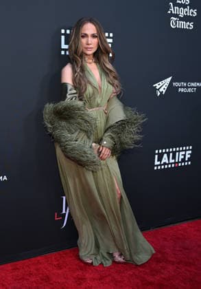 Opening Night of the L.A. Latino International Film Festival Jennifer Lopez arriving to the opening night of the 25th edition of the Los Angeles Latino International Film Festival (LALIFF), held at the TCL Chinese Theatre on May 27, 2026 in Hollywood, CA. Hollywood TCL Chinese Theatre California USA Copyright: xLisaxOConnorx xAFF-USA.comx