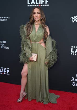 Opening Night of the L.A. Latino International Film Festival Jennifer Lopez arriving to the opening night of the 25th edition of the Los Angeles Latino International Film Festival (LALIFF), held at the TCL Chinese Theatre on May 27, 2026 in Hollywood, CA. Hollywood TCL Chinese Theatre California USA Copyright: xLisaxOConnorx xAFF-USA.comx