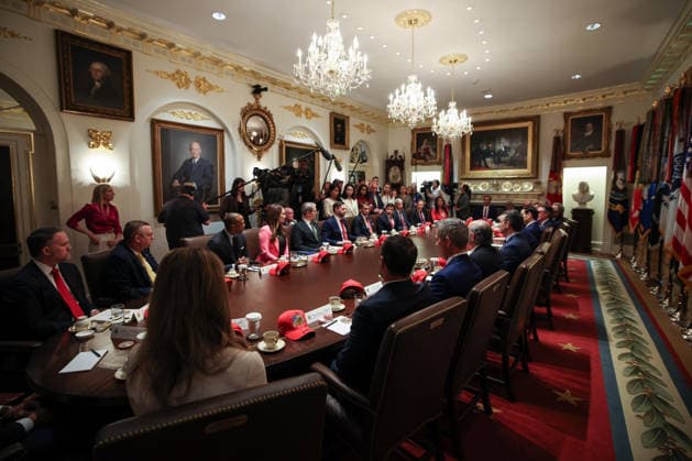 DC: President Trump Holds a Cabinet Meeting President Donald Trump holds a Cabinet meeting in the Cabinet Room of the White House on May 27, 2026 in Washington, D.C. Trump is holding the meeting with members of his Cabinet as a the U.S. and Iran get closer to a deal. (Photo by Samuel Corum Sipa USA) Credit: CNP AdMedia Washington District of Columbia United States of America EDITORIAL USE ONLY  Copyright: xx AdMediax admphotostwo992693