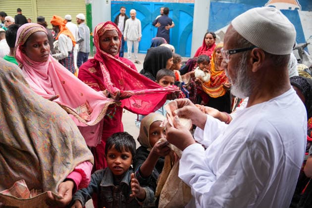 Eid al-Adha in Nepal LALITPUR, NEPAL-MAY 28: A Nepali Muslim offers money to people in need after Eid al-Adha prayers, also known as the Feast of Sacrifice, in Lalitpur, Nepal, on May 28, 2026. Muslims around the world celebrate Eid al-Adha as one of the most important festivals in the Islamic calendar, marked by prayers, family gatherings, and acts of charity. Sunil Pradhan Anadolu Lalitpur Nepal. Editorial use only. Please get in touch for any other usage.  Copyright: x2026xAnadoluxSunilxPradhanx