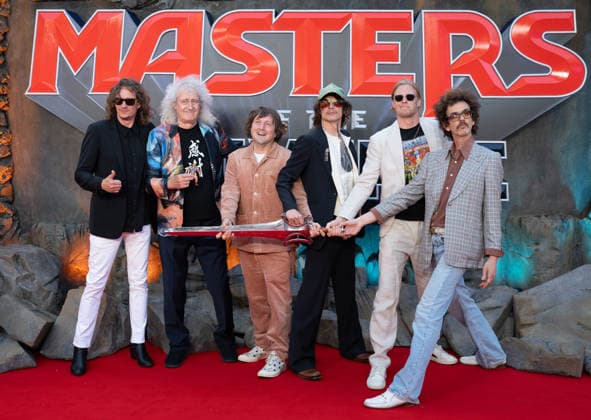 Entertainment Bilder des Tages #2 Justin Hawkins, Brian May, Daniel Pemberton, Dan Hawkins, Rufus Taylor and Frankie Poullain attends ?Masters Of The Universe UK Premiere at Cineworld Leicester Square in London, England. UK. Wednesday 27th May 2026. Copyright: xJamesxWarrenx ae7dj232