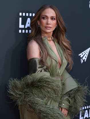 25th Edition Of The Los Angeles Latino International Film Festival - Opening Night HOLLYWOOD, LOS ANGELES, CALIFORNIA, USA - MAY 27: Jennifer Lopez wearing a Bronx Banco Brielle Sage Diamond Gown with a Tyler Ellis clutch arrives at the 25th Edition Of The Los Angeles Latino International Film Festival - Opening Night held at the TCL Chinese Theatre IMAX at Ovation Hollywood on May 27, 2026 in Hollywood, Los Angeles, California, United States. Hollywood TCL Chinese Theatre IMAX at Ovation Hollywood California United States Copyright: xImagexPressxAgencyx