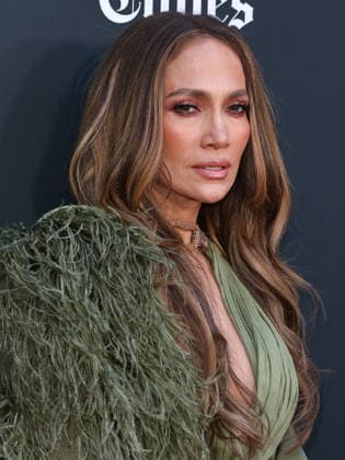 25th Edition Of The Los Angeles Latino International Film Festival - Opening Night HOLLYWOOD, LOS ANGELES, CALIFORNIA, USA - MAY 27: Jennifer Lopez wearing a Bronx Banco Brielle Sage Diamond Gown with a Tyler Ellis clutch arrives at the 25th Edition Of The Los Angeles Latino International Film Festival - Opening Night held at the TCL Chinese Theatre IMAX at Ovation Hollywood on May 27, 2026 in Hollywood, Los Angeles, California, United States. Hollywood TCL Chinese Theatre IMAX at Ovation Hollywood California United States Copyright: xImagexPressxAgencyx