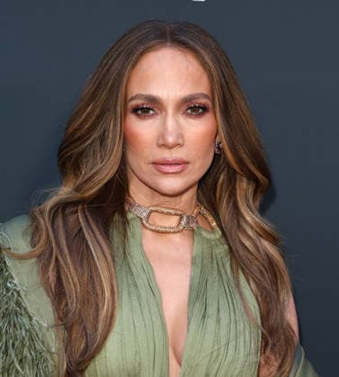 25th Edition Of The Los Angeles Latino International Film Festival - Opening Night HOLLYWOOD, LOS ANGELES, CALIFORNIA, USA - MAY 27: Jennifer Lopez wearing a Bronx Banco Brielle Sage Diamond Gown with a Tyler Ellis clutch arrives at the 25th Edition Of The Los Angeles Latino International Film Festival - Opening Night held at the TCL Chinese Theatre IMAX at Ovation Hollywood on May 27, 2026 in Hollywood, Los Angeles, California, United States. Hollywood TCL Chinese Theatre IMAX at Ovation Hollywood California United States Copyright: xImagexPressxAgencyx