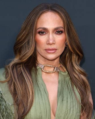 25th Edition Of The Los Angeles Latino International Film Festival - Opening Night HOLLYWOOD, LOS ANGELES, CALIFORNIA, USA - MAY 27: Jennifer Lopez wearing a Bronx Banco Brielle Sage Diamond Gown with a Tyler Ellis clutch arrives at the 25th Edition Of The Los Angeles Latino International Film Festival - Opening Night held at the TCL Chinese Theatre IMAX at Ovation Hollywood on May 27, 2026 in Hollywood, Los Angeles, California, United States. Hollywood TCL Chinese Theatre IMAX at Ovation Hollywood California United States Copyright: xImagexPressxAgencyx
