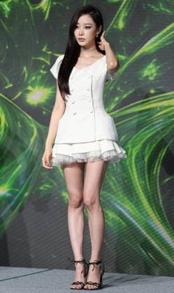 S. Korean girl group Aespa S. Korean girl group Aespa Giselle, a member of South Korean girl group Aespa, poses for a photo during a showcase in Seoul on May 28, 2026, to promote the release of the group s second album Lemonade. (Yonhap) 2026-05-28 16:21:19 < 1980-2026 YONHAPNEWS AGENCY. .> ¼­¿ïÆ¯º°½Ã EDITORIAL USE ONLY  Copyright: xx PYH2026052819150034400 YonhapxNewsx yonphotos252771