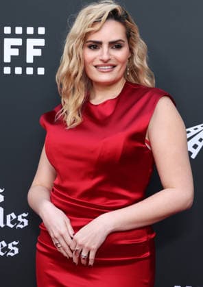 Hollywood CA May 27: Nava Mau, at the 25th Edition Of The Los Angeles Latino International Film Festival - Opening Night held at The TCL Chinese Theatre in Hollywood, CA. on May 27, 2026 Credit: AdMedia Hollywood USA - ZUMAa123 20260527_zaa_a123_345 Copyright: xADx