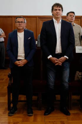 David Sanchez (R), brother of Spanish Prime Minister Pedro Sanchez, and former leader of the Extremadura branch of ruling party PSOE, Miguel Angel Gallardo (L) attend to the trial held in the regional Court of Badajoz, Spain on 28 May 2026 in the case of David Sanchez alleged irregular hiring as the head of the performing arts office within the provincial government of Badajoz. Sanchez, who resigned from the post in February face the charges of alleged embezzlement and influence peddling related to his appointment. The brother of Prime Minister David Sanchez face a trial for his allegedly irregular hiring as the head of the performing arts office !ACHTUNG: NUR REDAKTIONELLE NUTZUNG!  Copyright: xBallesterosx GRAF5540 20260528-55020424624_1