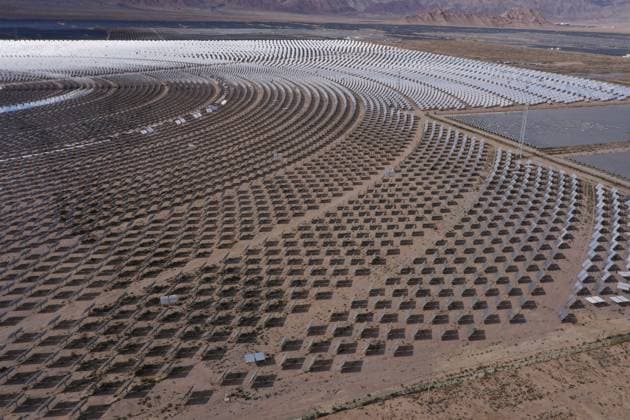 Solar Thermal Power Plant HAIXI, CHINA - MAY 28, 2026 - Aerial view of the Zhongkong Delingha 50 MW solar thermal power plant, one of China s first demonstration projects for solar thermal power generation, in Delingha City, Haixi Prefecture, Qinghai Province, China on May 28, 2026. Haixi Qinghai China  Copyright: xCFOTOx i1779991966455