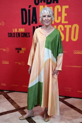Photocall of the film Every Day a Smart Guy is Born , a comedy by Arantxa Echevarría Actress Susi Sánchez poses at the photocall of the film Every Day a Smart Guy is Born , Cines Verdi, May 28, 2026, in Madrid Spain The highest-grossing director in the history of Spanish cinema and also winner of the Goya Award returns with this unbridled, hooligan and unpredictable action satire FAMOSOSOS PHOTOCALL ACTOR ACTRESS MOVIE COMEDY CINEMA José Ramó Madrid Madrid Madrid Spain  Copyright: xJosÃ xRamonxHernandox 7556002