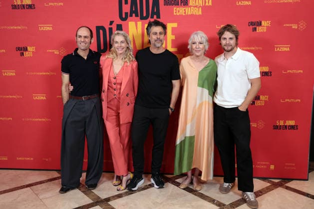 Photocall of the film Every Day a Smart Guy is Born , a comedy by Arantxa Echevarría I D Diego Anido, Belén Rueda, Hugo Silva, Susi Sánchez and Jaime Olías pose at the photocall of the film Every Day a Smart Guy is Born , Cines Verdi, on May 28, 2026, in Madrid Spain The highest-grossing director in the history of Spanish cinema and also winner of the Goya Award returns with this unbridled, thuggish and unpredictable action satire FAMOSOSOS PHOTOCALL ACTOR ACTRESS MOVIE COMEDY FILM CINEMA José Ramó Madrid Madrid Spain  Copyright: xJosÃ xRamonxHernandox 7556027